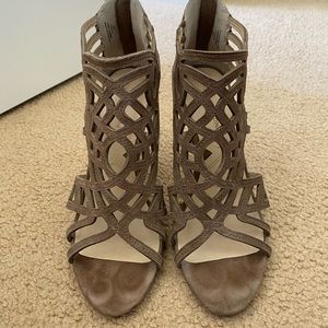 adrienne Vittadini shoes